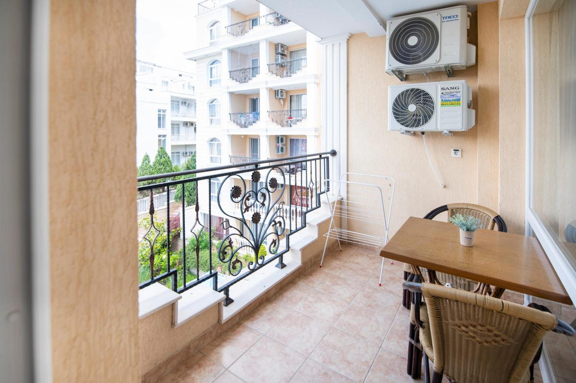 Sveti Vlas Apartments Extérieur photo